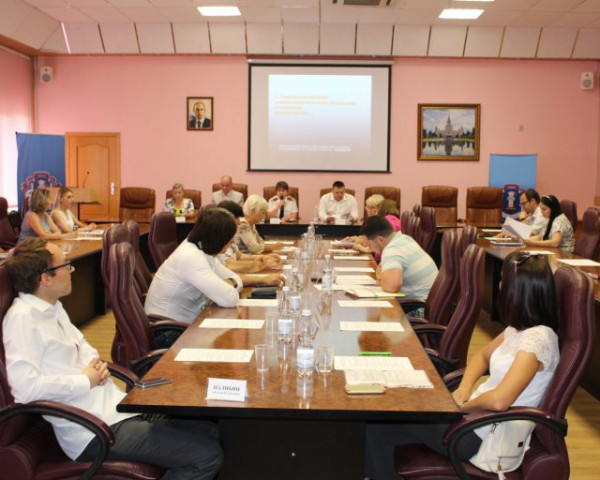 В Ульяновске прошёл совет о защите прав потребителей при реализации реформы «чистоты»