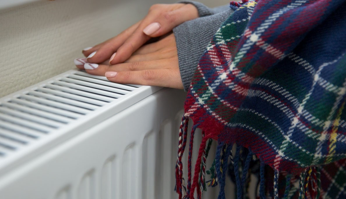 Нужно ли оплачивать отопление, если в квартире холодно? Как действовать?